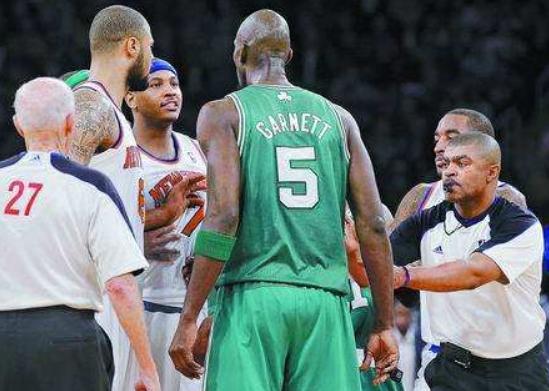 美媒評NBA垃圾話最強陣容:喬丹科比上榜,安東尼被噴到差點幹架 美媒評NBA垃圾話最強陣容:喬丹科比上榜,安東尼被噴到差點幹架