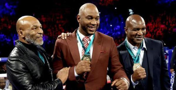 盤點2021年職業拳壇的四大關鍵詞，每一個都讓人難忘