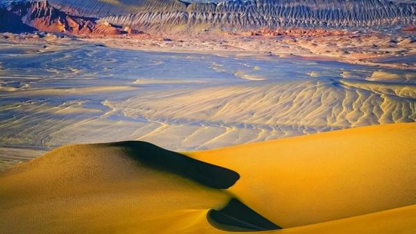 茫崖:中國最孤獨的城市,3大網紅景點,帶給你別樣的荒涼之美 茫崖:中國最孤獨的城市,3大網紅景點,帶給你別樣的荒涼之美