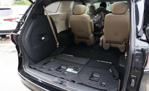 32萬元確定能買到想要的配置?靜態體驗到處都香的豐田賽那 32萬元確定能買到想要的配置?靜態體驗到處都香的豐田賽那