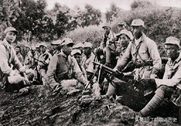 朱瑞犧牲後:妻不改嫁,為年邁的婆婆養老送終,兩個女兒繼承父業 朱瑞犧牲後:妻不改嫁,為年邁的婆婆養老送終,兩個女兒繼承父業