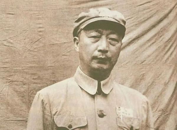 天安門上的毛主席像會掛多久？早在1980年時，鄧小平就做出瞭解答