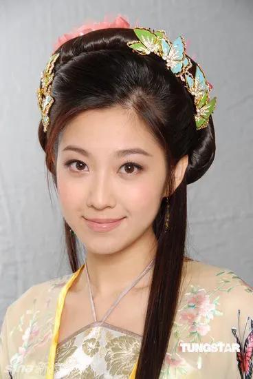 港圈貴婦陳自瑤 港圈貴婦陳自瑤