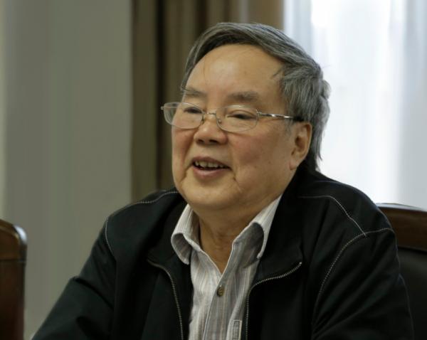 高中有72篇古文要背誦,教材主編溫儒敏被怒批,究竟有何意義? 高中有72篇古文要背誦,教材主編溫儒敏被怒批,究竟有何意義?