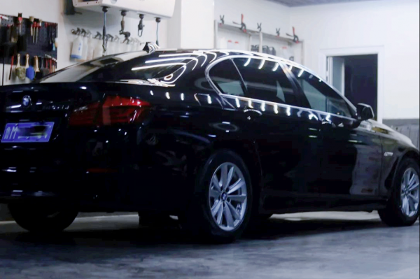 怪獸修車：翻新一輛13年的二手寶馬5系，耗時25天完美復活它