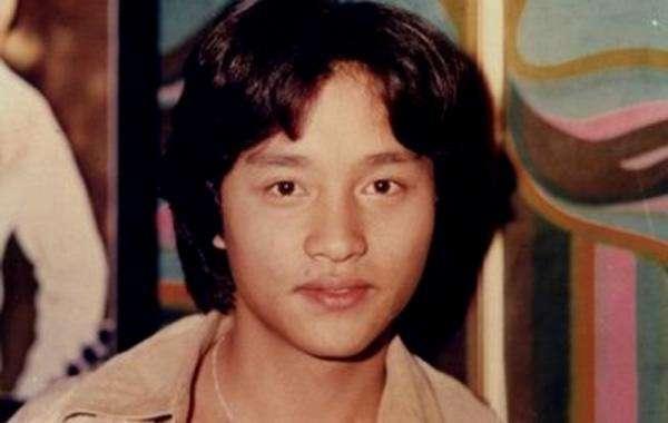 縱有摯愛唐鶴德相伴，哥哥張國榮為何還是走上了輕生之路？