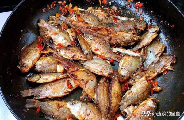 東北人的“貓冬”，少不了熱炕頭，和這7道下酒“硬菜”