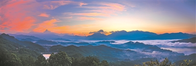 萬里尋先烈 百年續忠魂 萬里尋先烈 百年續忠魂