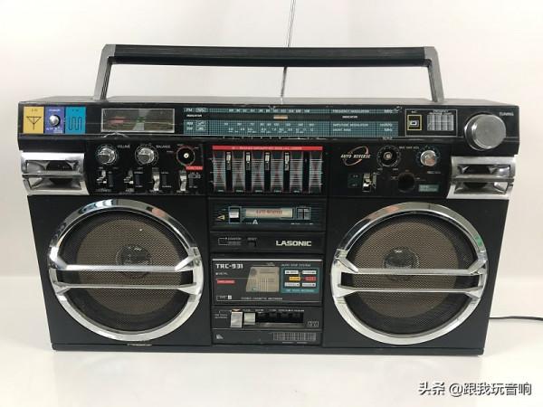 美國 Lasonic 80年代推出的復古行動式雙盒式錄音機、收音機TRC-931 美國 Lasonic 80年代推出的復古行動式雙盒式錄音機、收音機TRC-931