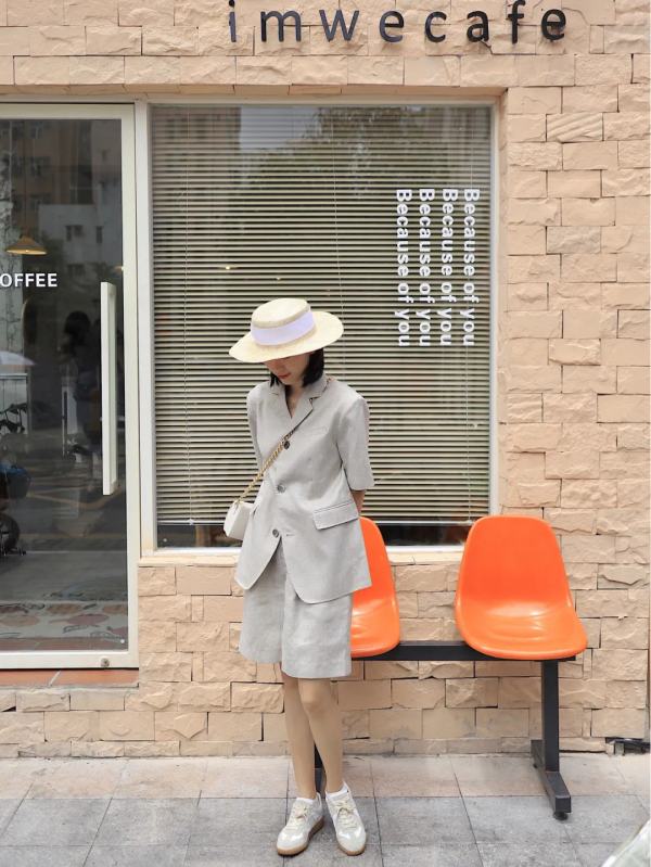 今年早秋，打敗小白鞋，這雙鞋誰穿誰美