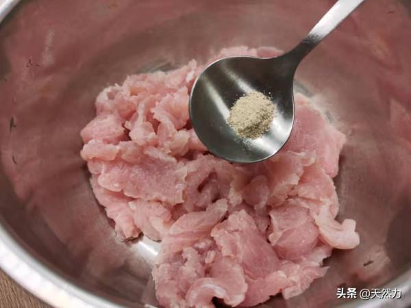 木須肉是傳統的經典名菜，做法簡單，步驟是關鍵，看一遍就能學會