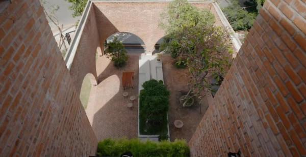 紅磚毛坯房不但能藝術也能很適用