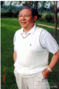 “媽媽專業戶”李文玲，與初戀牽手半個世紀，女兒鄒雪是她的驕傲