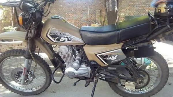 偶爾去釣場垂釣，不求排量，只求透過性強的摩托車，求推薦