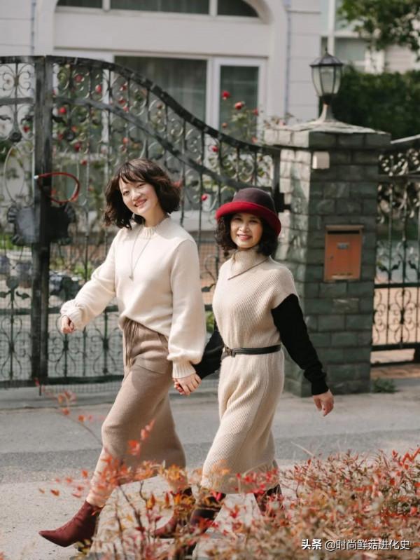 今秋的外套流行“過腰不過腿”,舒適顯個高,五六十歲女人穿特美 今秋的外套流行“過腰不過腿”,舒適顯個高,五六十歲女人穿特美