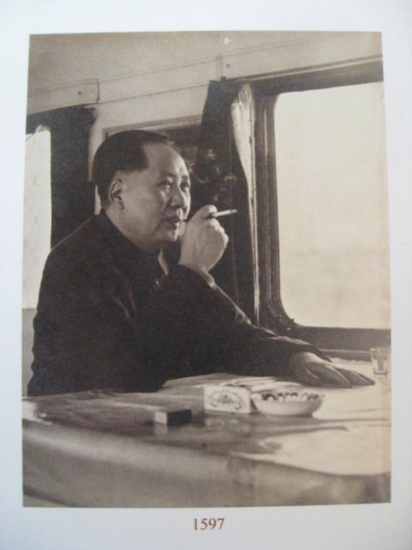 1955年,毛澤東專列遇襲,公安查明真相後,毛主席為何為兇手求情 1955年,毛澤東專列遇襲,公安查明真相後,毛主席為何為兇手求情