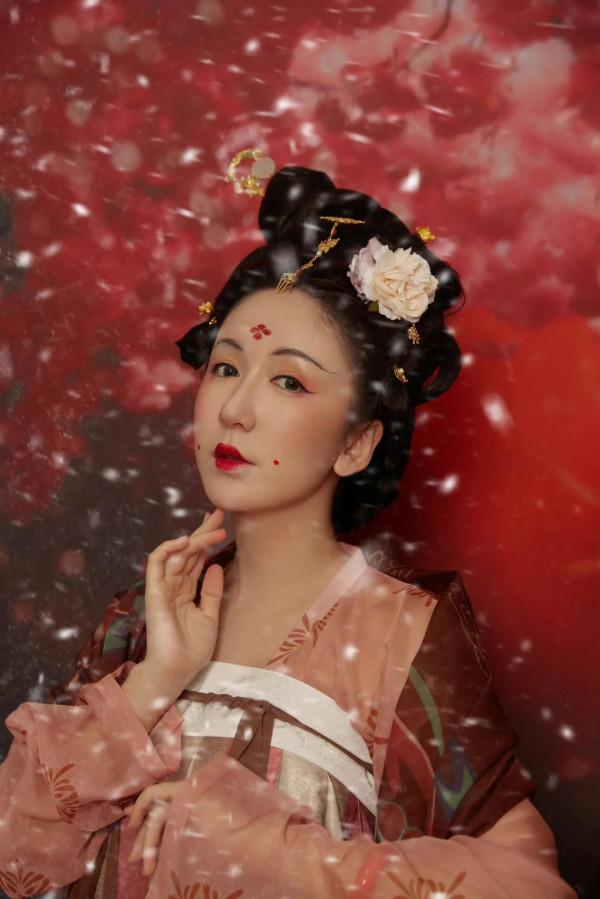 搜狐盛典：Angelababy豔壓，趙雅芝氣質可貴，婁藝瀟穿漢服走紅毯