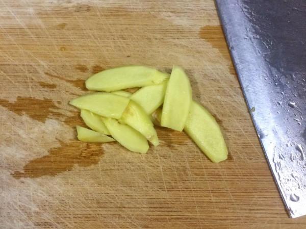 鯽魚豆腐湯這樣做,奶白無腥味,營養鮮美很好喝 鯽魚豆腐湯這樣做,奶白無腥味,營養鮮美很好喝