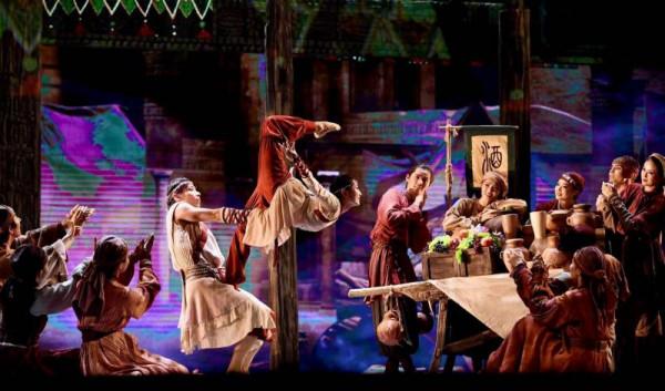 舞劇《五星出東方》二輪演出啟幕 千名觀眾見證主題曲《毋相忘》釋出 舞劇《五星出東方》二輪演出啟幕 千名觀眾見證主題曲《毋相忘》釋出