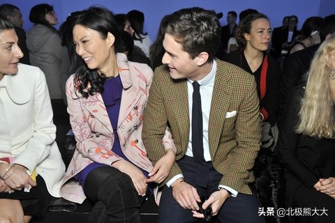 交際女王鄧文迪的“社交手段” 交際女王鄧文迪的“社交手段”