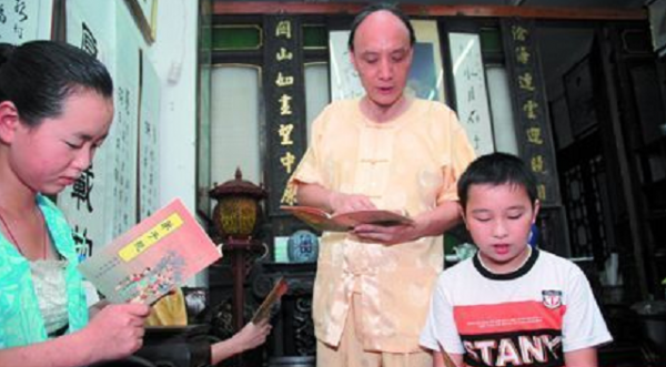 男子自稱皇室後代，向國家索要故宮文物，史學家：多爾袞並無兒子