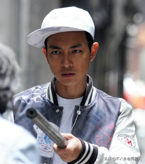 13位香港藝人改名轉運,陳小春新名字拗口,黎姿被老公要求改名 13位香港藝人改名轉運,陳小春新名字拗口,黎姿被老公要求改名