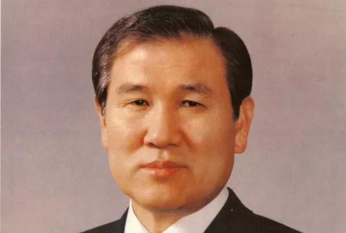 韓國第一“凶地”青瓦臺,和“魔咒”籠罩下的韓國總統 韓國第一“凶地”青瓦臺,和“魔咒”籠罩下的韓國總統