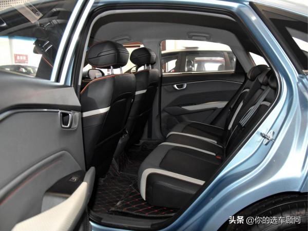 跟大眾邁騰同級的B級車，起售價只要8.48萬！實拍寶駿RC-6