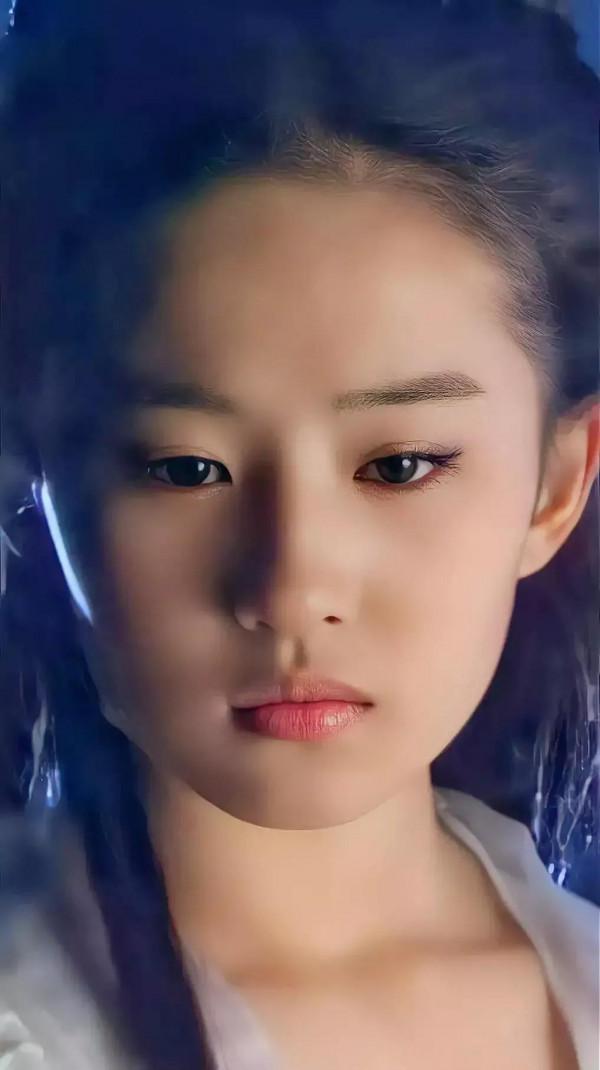 劉亦菲 逆天顏值娛樂圈的內卷天花板