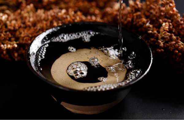 4款好口碑的“光瓶白酒”,價格不過百,老酒鬼常喝,100%純糧酒 4款好口碑的“光瓶白酒”,價格不過百,老酒鬼常喝,100%純糧酒