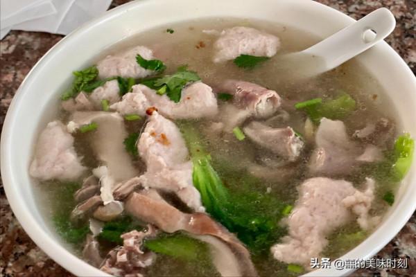 廣東國道邊的蒼蠅館子,因老闆娘高顏值火了,有人跑600公里來吃 廣東國道邊的蒼蠅館子,因老闆娘高顏值火了,有人跑600公里來吃