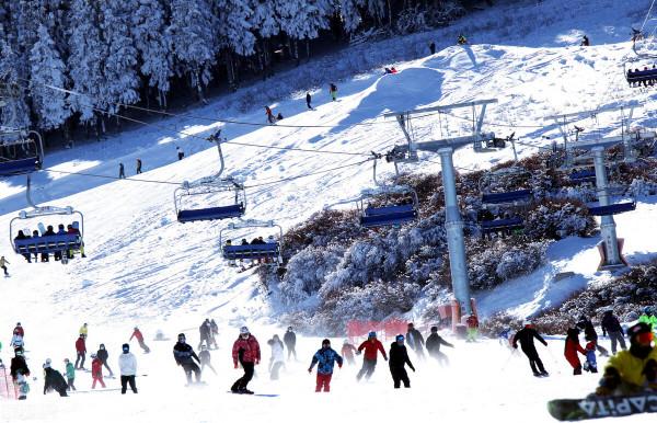 探訪絲綢之路國際度假區,是冬季滑雪度假的理想選擇,景色超美 探訪絲綢之路國際度假區,是冬季滑雪度假的理想選擇,景色超美