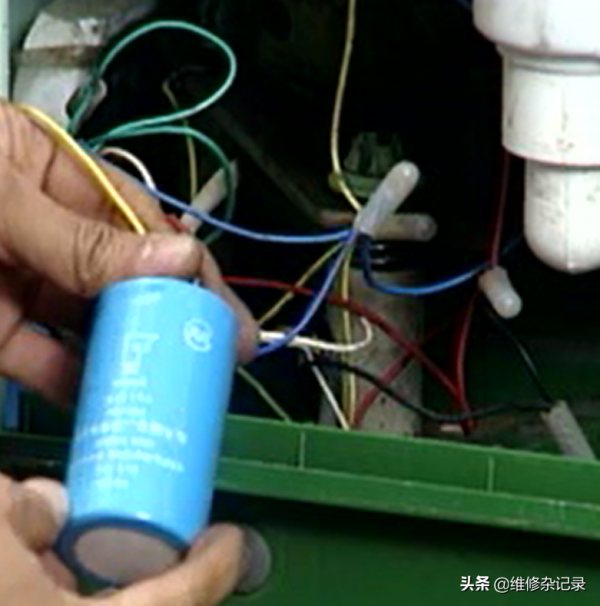 雙桶半自動洗衣機脫水桶無力和脫水桶有振動聲檢修