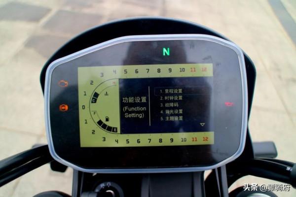 猛獸獨行——以車主的身份試評貝納利幼獅800Trail版本 猛獸獨行——以車主的身份試評貝納利幼獅800Trail版本