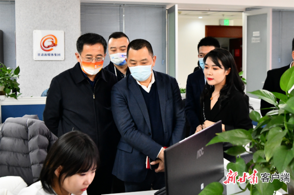 華為總部坦誠交流 融合創新開啟新篇