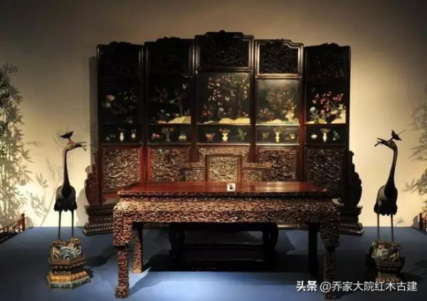 古典傢俱二十四美，宛若天成