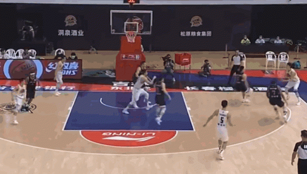 CBA官方:郭士強幹擾比賽質疑裁判 處以禁賽5場罰款2萬 CBA官方:郭士強幹擾比賽質疑裁判 處以禁賽5場罰款2萬