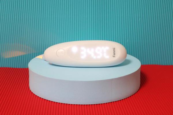 凡米耳溫槍上手體驗，一秒精準測溫，寶寶不鬧心父母才放心