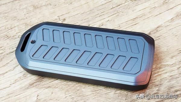 三星PM9A1 GEN4 SSD用USB4硬碟盒在雷電3和雷電4下速率能到多少? 三星PM9A1 GEN4 SSD用USB4硬碟盒在雷電3和雷電4下速率能到多少?