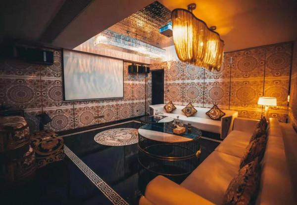 半山半島頂奢空中別墅