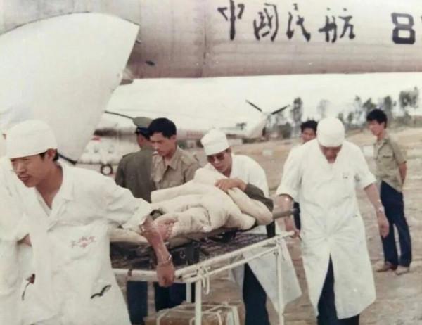 自衛反擊戰十年，我曾參與運傷員