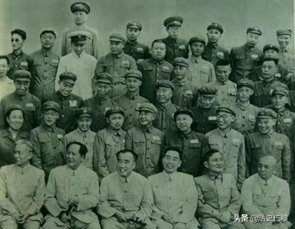 兵王之王張英才:400萬解放軍只他一人拿了9次特等功 兵王之王張英才:400萬解放軍只他一人拿了9次特等功