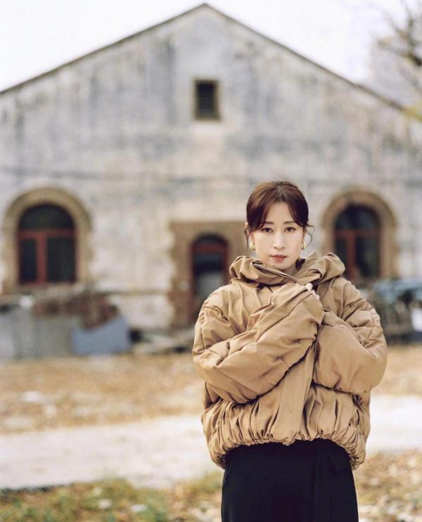 劉敏濤的這個狀態，實在是不錯，有一種現是安穩歲月靜好的感覺