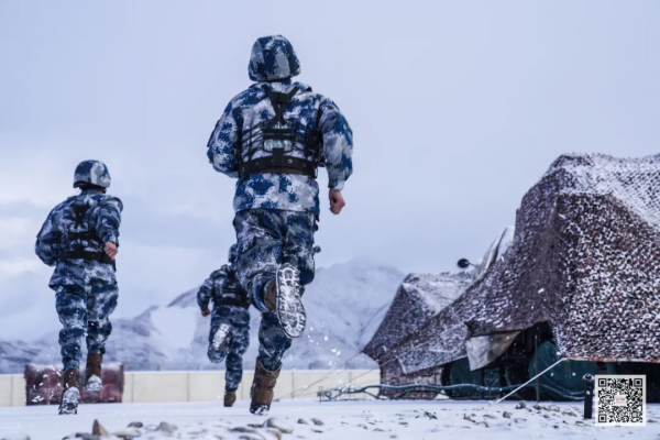 多圖直擊！空軍地導某旅高原&OpenCurlyDoubleQuote;防空利箭&rdquo;雪中訓練