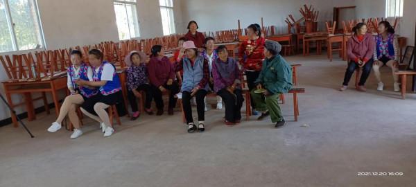 “送戲下鄉”多種形式宣傳黨的方針政策 “送戲下鄉”多種形式宣傳黨的方針政策