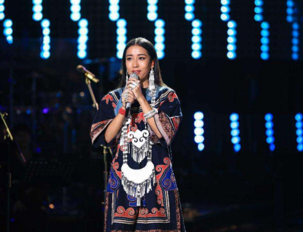 大肆賣慘、高調炫富,還插足他人感情,吉克雋逸咋這麼能裝? 大肆賣慘、高調炫富,還插足他人感情,吉克雋逸咋這麼能裝?