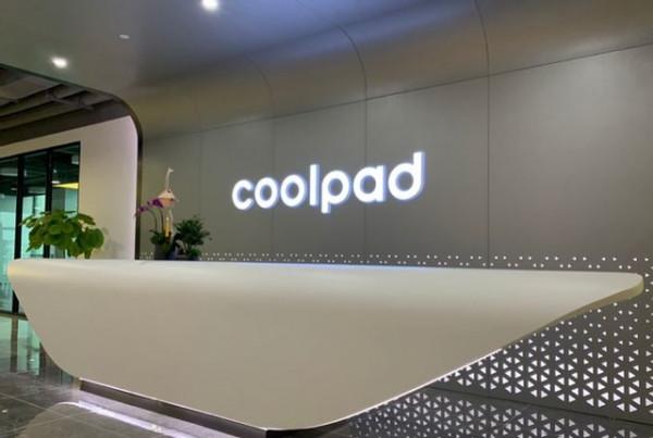 ZOL科技早餐:新MacBook Pro採用劉海屏 ZOL科技早餐:新MacBook Pro採用劉海屏