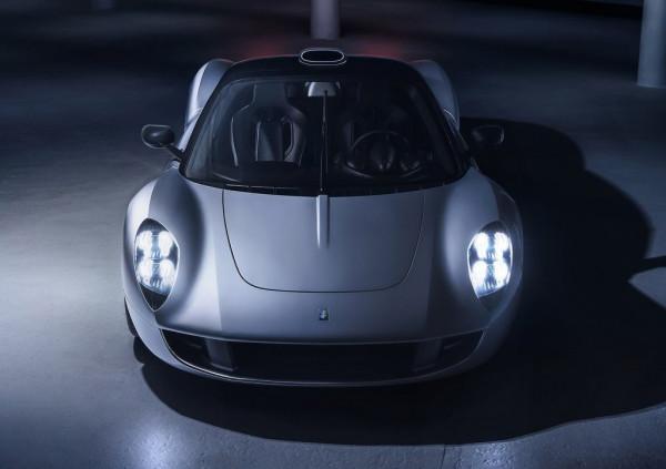 最高11100轉V12引擎，售價過千萬超跑，全球限100臺，2024年交付