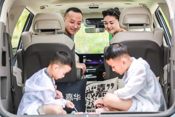 最好的親情是陪伴,最舒適的高階MPV叫第四代嘉華|我嘉的旅行 最好的親情是陪伴,最舒適的高階MPV叫第四代嘉華|我嘉的旅行