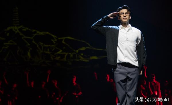 《披荊斬棘》寶藏哥哥，劉迦舞臺表演成功出圈，李雲迪驚豔全網